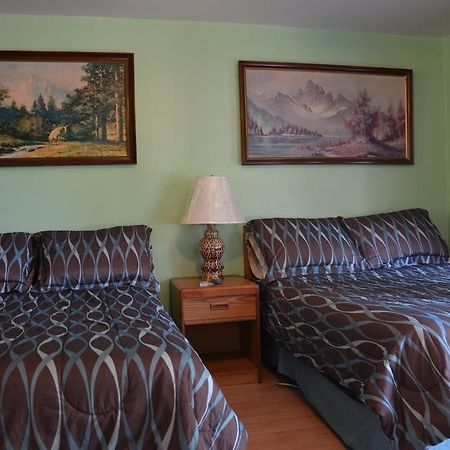 Deer Trail Motel Wisconsin Dells Kültér fotó